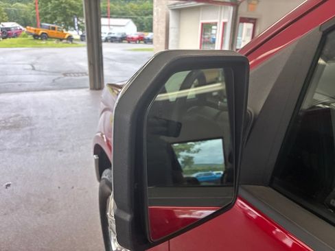 Used 2020 Ford F150 Lariat AWD/4WD image 11