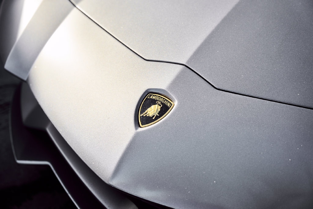 Used 2018 Lamborghini Aventador S AWD/4WD image 12