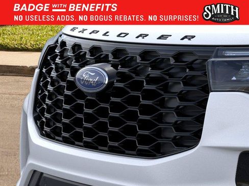 New 2026 Ford Explorer ST-Line w/ Premium Package RWD image 18
