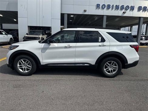 New 2025 Ford Explorer Active w/ Active Comfort Package image 8