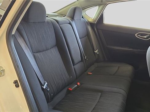 Used 2019 Nissan Sentra SV image 14