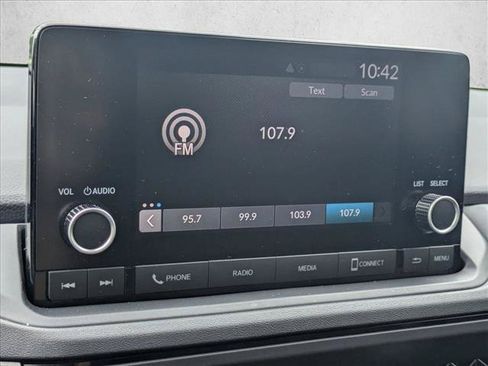 Used 2025 Honda Accord SE image 13