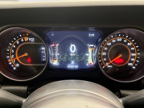 Used 2022 Jeep Gladiator Sport AWD/4WD image 13