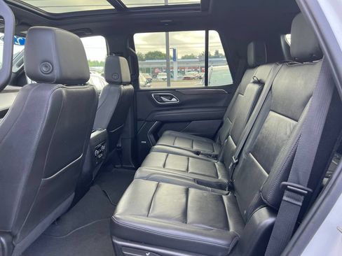 Used 2022 Chevrolet Tahoe LT w/ LT Signature Plus Package AWD/4WD image 25