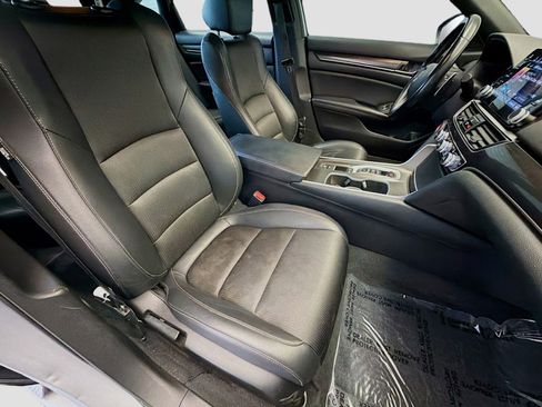 Used 2022 Honda Accord Sport image 15