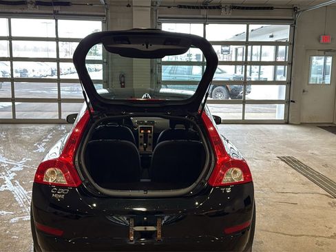 Used 2011 Volvo C30 T5 w/ Preferred Pkg image 14