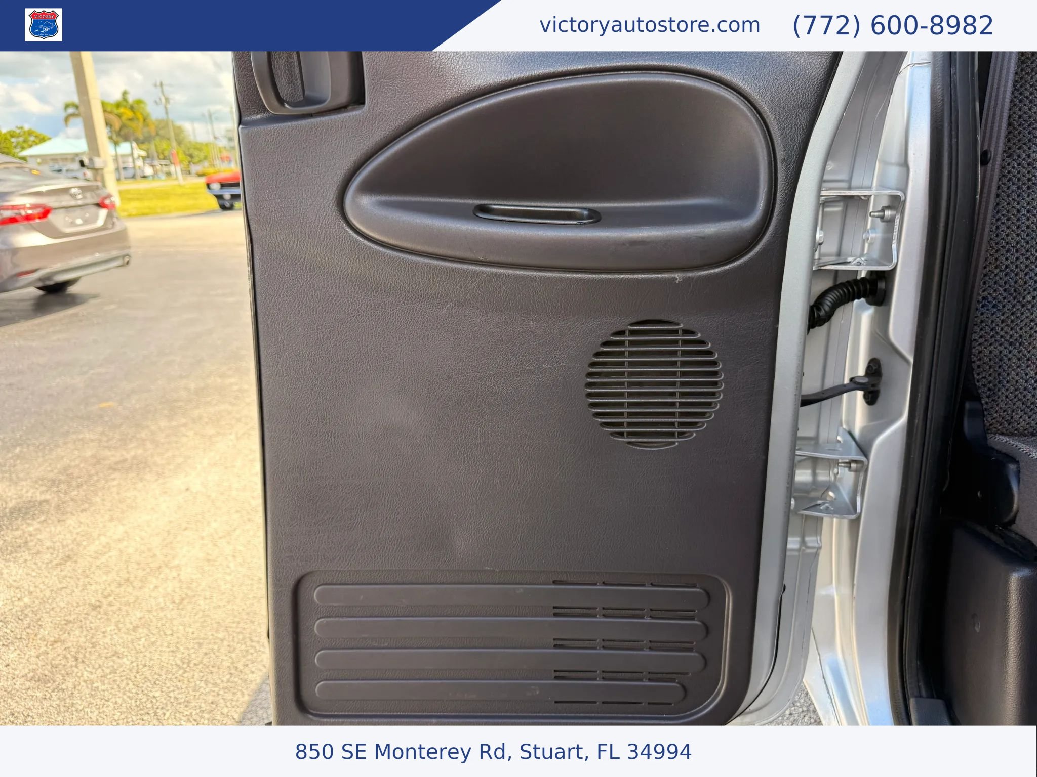 Used 2001 Dodge Ram 2500 Truck 2WD Quad Cab image 14