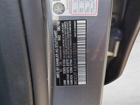 Used 2017 Mercedes-Benz E 300 image 30