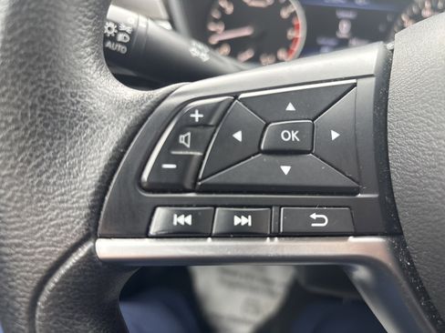 Used 2023 Nissan Altima 2.5 SV image 19