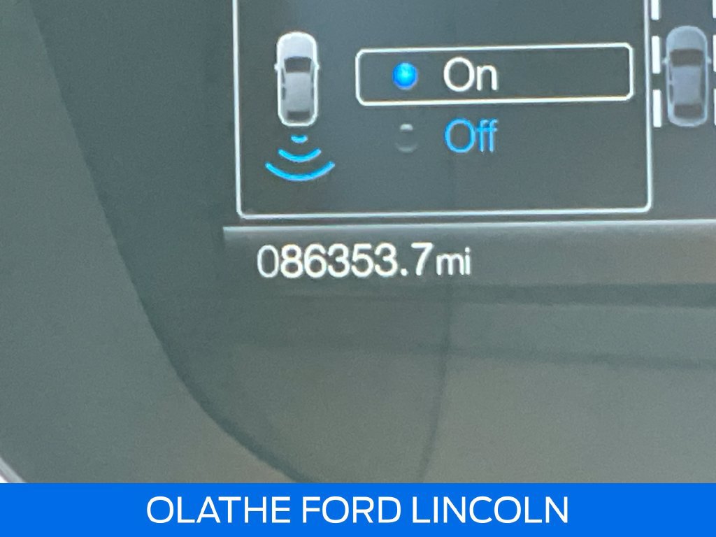 Used 2019 Ford Fusion SEL FWD image 15