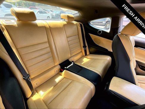 Used 2015 Lexus RC 350 w/ Luxury Package RWD image 23