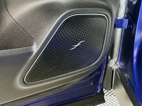 Certified 2021 Mercedes-Benz GLB 250 4MATIC image 19