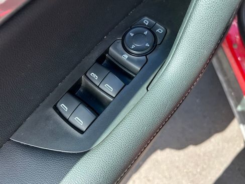 Certified 2023 Chevrolet Blazer LT w/ Convenience Package image 13