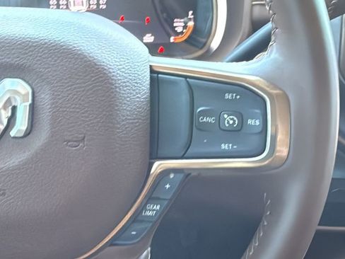 Used 2024 RAM 3500 Limited w/ Towing Technology Group image 19