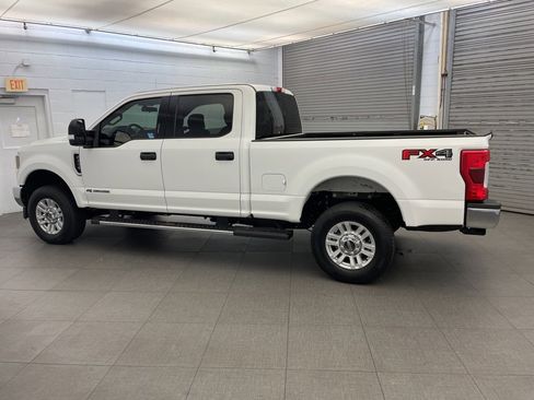 Used 2019 Ford F250 XLT w/ XLT Value Package image 9