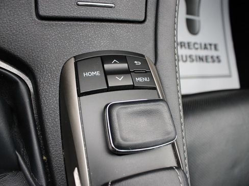 Used 2017 Lexus ES 350 w/ Luxury Package image 49