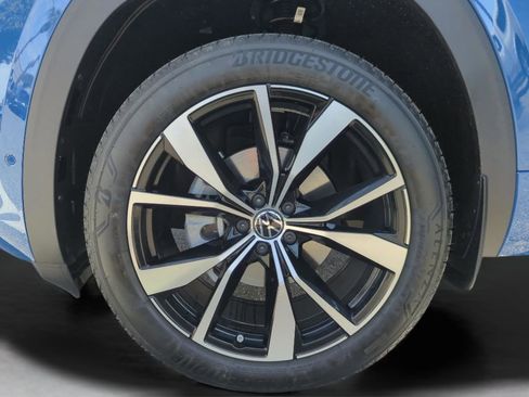 New 2026 Volkswagen Atlas SEL Premium R-Line image 47