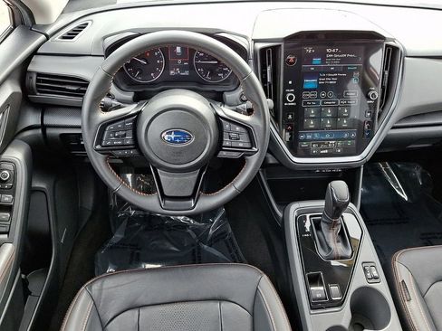 Used 2024 Subaru Crosstrek 2.5i Limited w/ Crosstrek Mirror Package AWD/4WD image 12