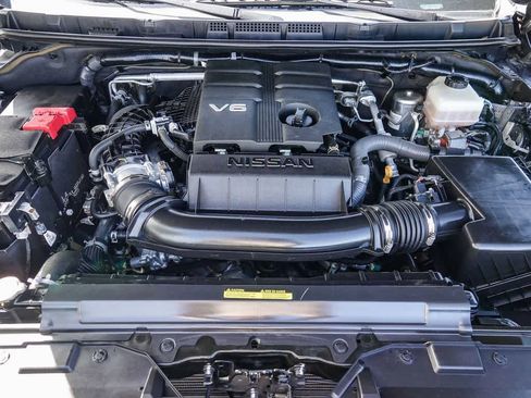 Used 2023 Nissan Frontier SV w/ SV Convenience Package RWD image 24