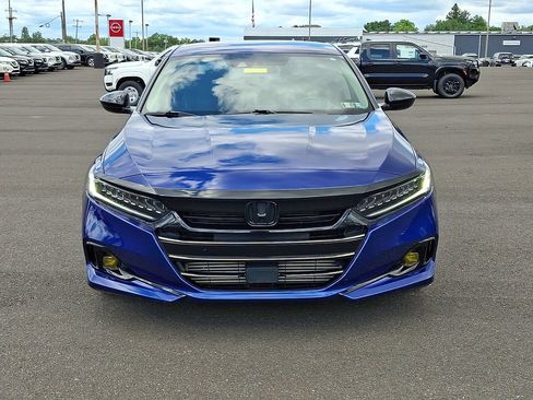 Used 2021 Honda Accord Sport Special Edition image 2