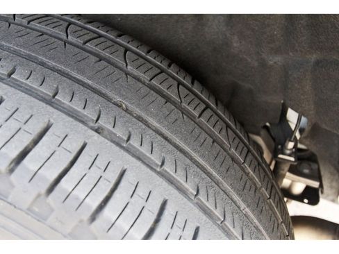 Used 2022 Jeep Grand Cherokee L Limited w/ Luxury Tech Group II image 33