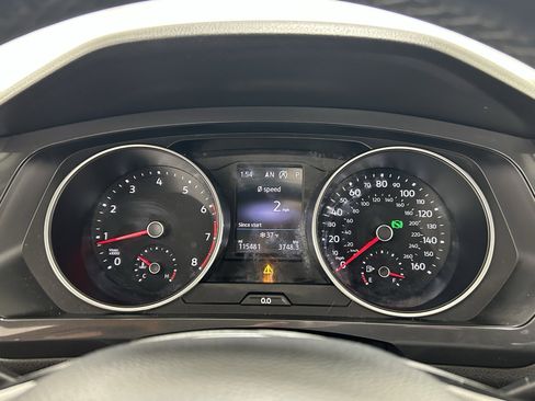 Used 2018 Volkswagen Tiguan SEL image 14