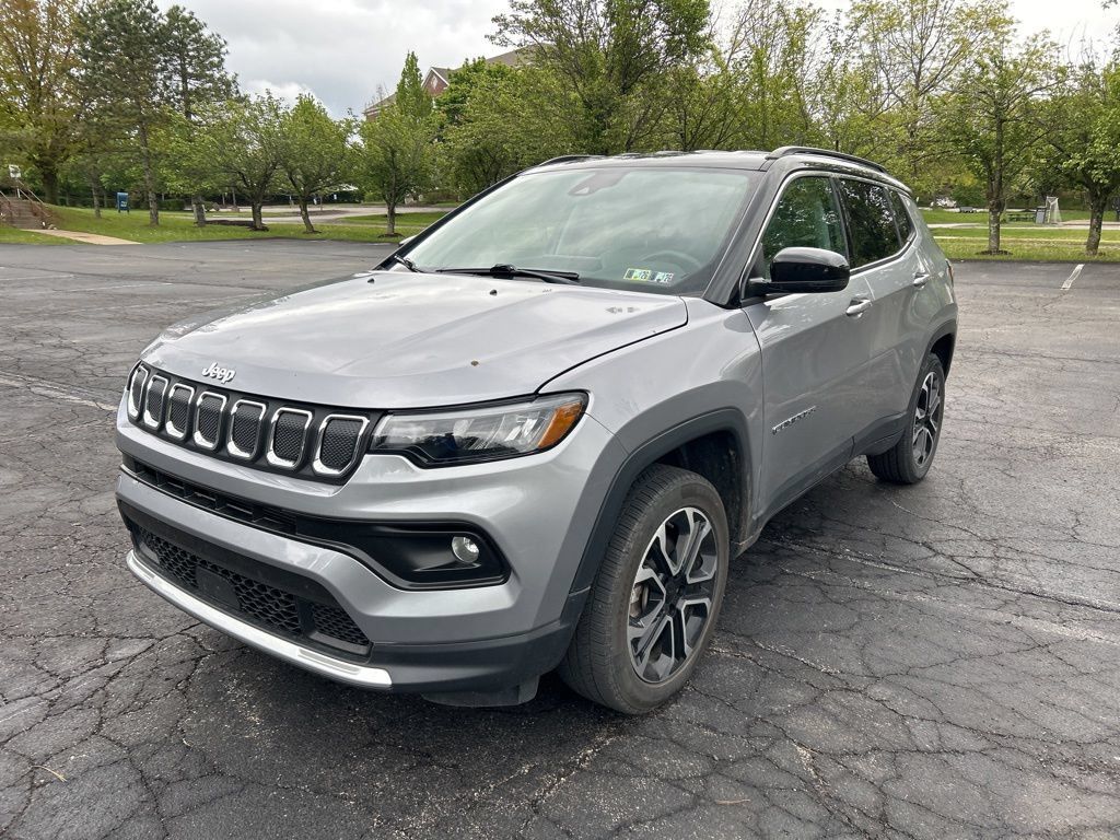 Used 2022 Jeep Compass Limited AWD/4WD image 3