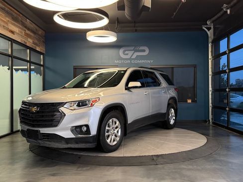 Used 2021 Chevrolet Traverse LT AWD/4WD image 7