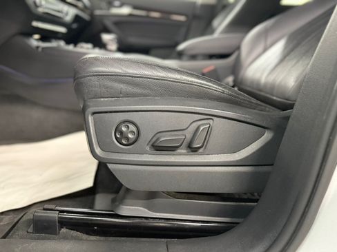 Used 2019 Audi Q5 2.0T Premium AWD/4WD image 30