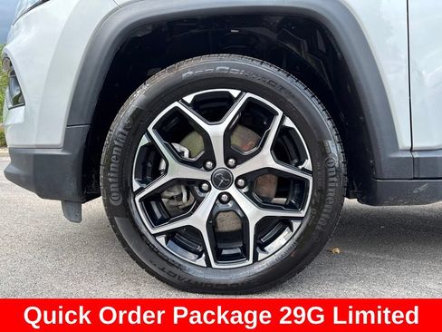 Used 2026 Jeep Compass Limited AWD/4WD image 11