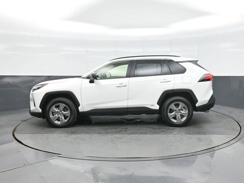 Certified 2025 Toyota RAV4 LE image 6