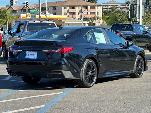 New 2026 Toyota Camry SE image 5