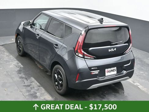 Used 2025 Kia Soul LX w/ LX Technology Package image 60