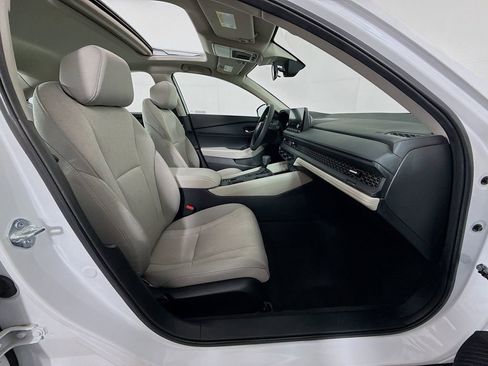 Certified 2024 Honda Accord EX image 24