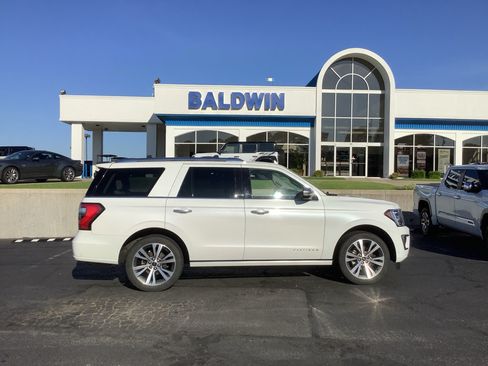 Used 2020 Ford Expedition Platinum AWD/4WD image 8