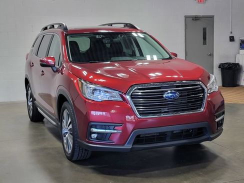 Used 2019 Subaru Ascent Limited w/ Popular Package #2 AWD/4WD image 4