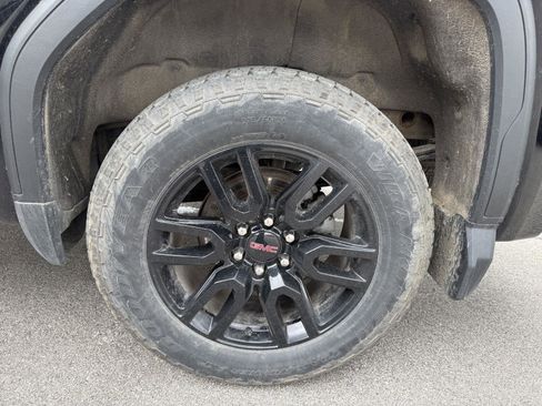 Used 2024 GMC Sierra 1500 Pro w/ Graphite Edition AWD/4WD image 16