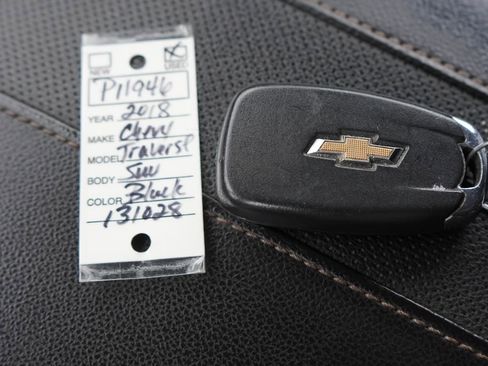 Used 2018 Chevrolet Traverse Premier w/ Redline Edition AWD/4WD image 34