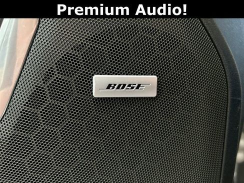 Used 2024 Chevrolet Tahoe LT image 32