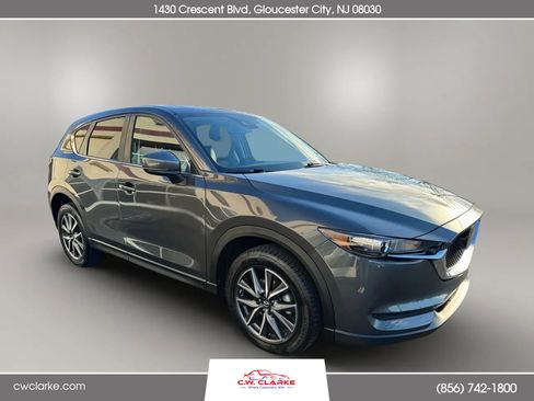 Used 2018 MAZDA CX-5 Touring w/ Preferred Equipment Package image 3