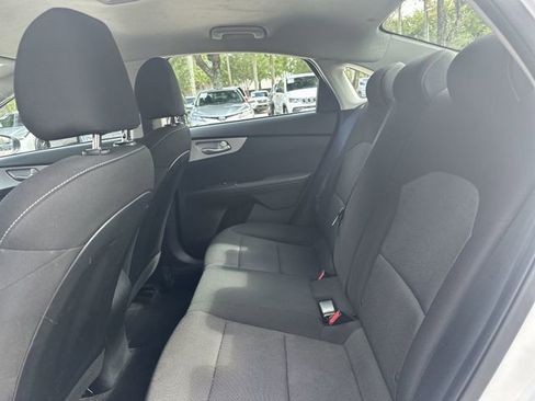 Used 2023 Kia Forte LXS image 27