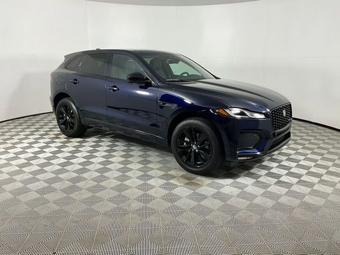 Certified 2025 Jaguar F-PACE R-Dynamic S AWD/4WD image 6
