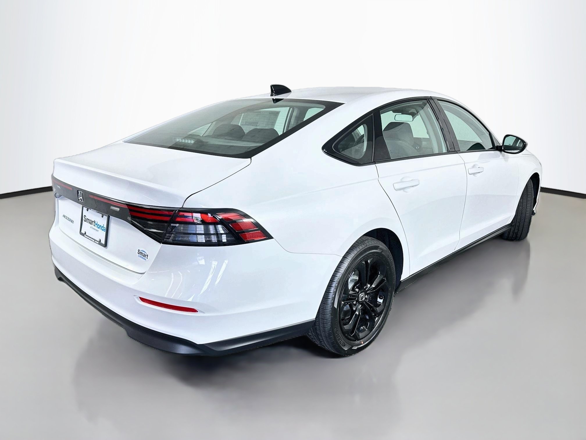 Used 2025 Honda Accord SE image 7
