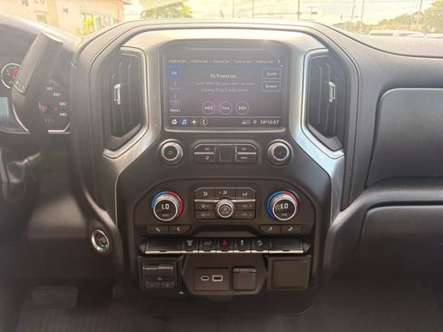 Used 2023 Chevrolet Silverado 2500 LT w/ Convenience Package AWD/4WD image 16