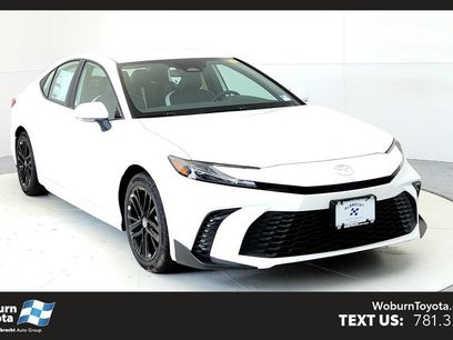New 2026 Toyota Camry SE w/ Convenience Package