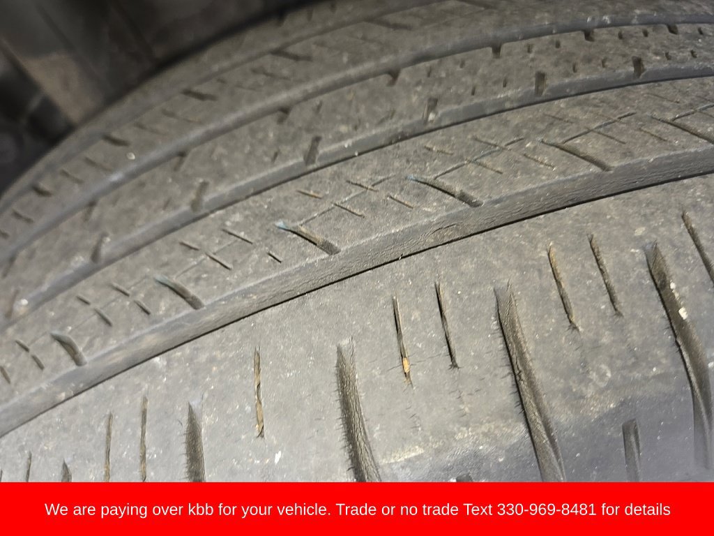 Used 2023 Toyota RAV4 LE AWD/4WD image 33