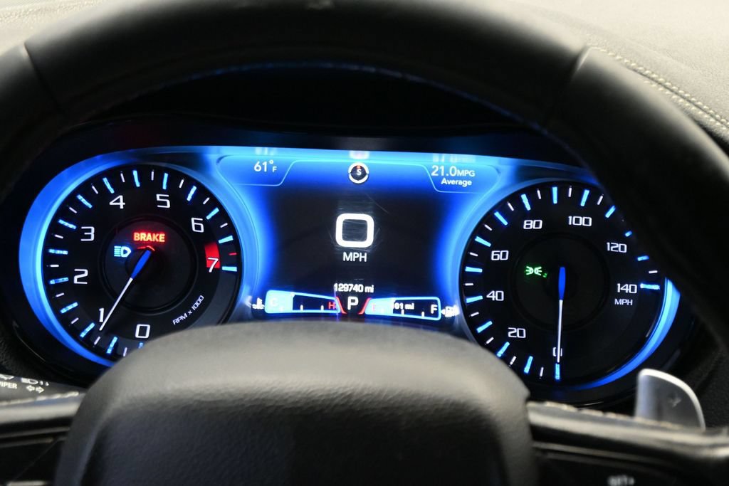 Used 2019 Chrysler 300 S RWD image 16
