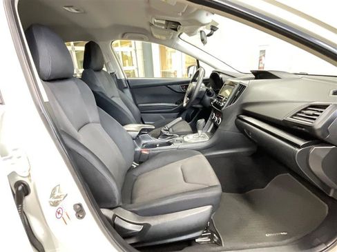 Used 2020 Subaru Crosstrek 2.0i image 17