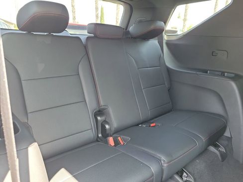 New 2026 Chevrolet Traverse Z71 w/ Enhanced Driving Package AWD/4WD image 20