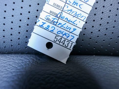 New 2026 GMC Canyon Denali image 38